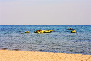 Море плаж скали пясък Силистар